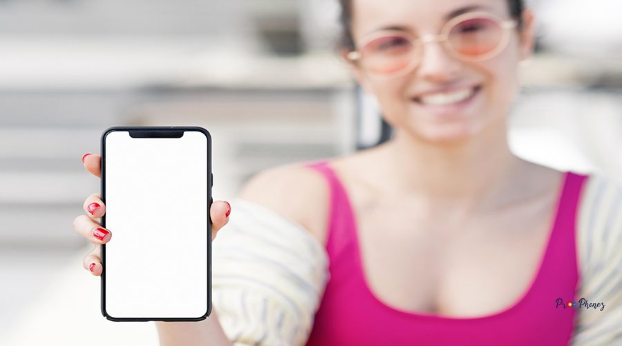 front-view-beautiful-smiling-woman_1