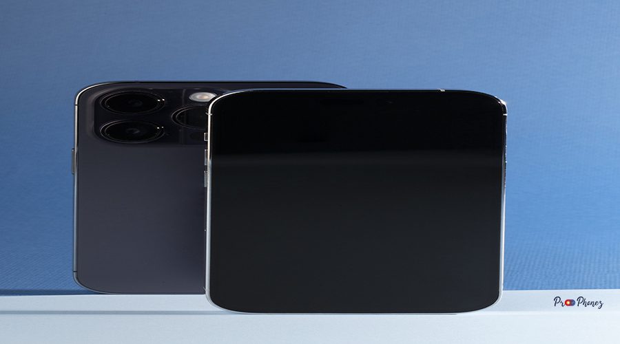 still-life-tech-device