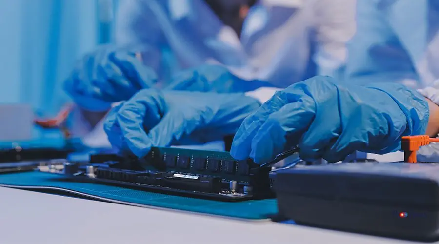 Electronics technician, electronic engineering electronic repair Electronics technician, electronic engineering electronic repair, electronics measuring and testing, repair and maintenance concepts.