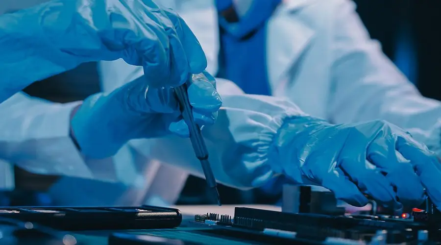 Electronics technician, electronic engineering electronic repair Electronics technician, electronic engineering electronic repair, electronics measuring and testing, repair and maintenance concepts.